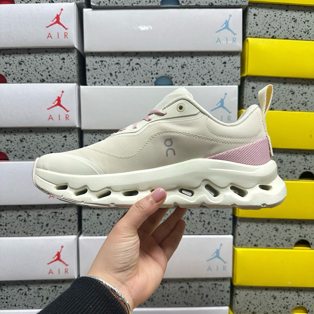 On Running Cloudtilt 2 LOEWE (Pink White) - Image 3