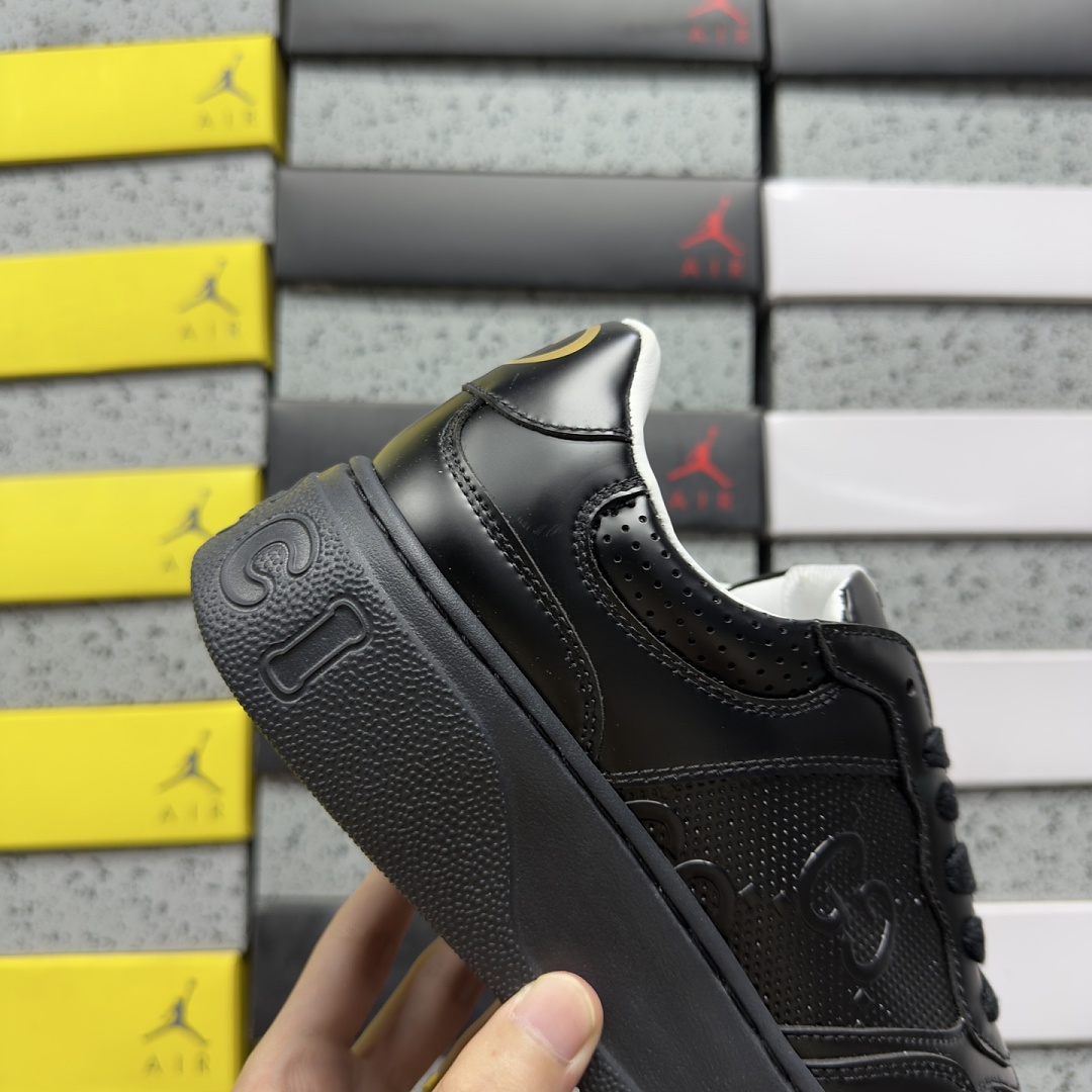 Gucci Chunky GG Web Sneaker - Image 2