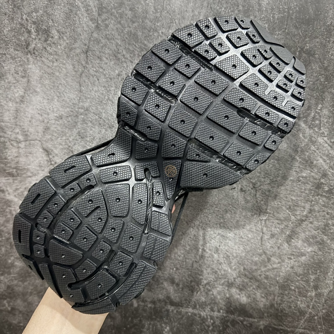 Balenciaga 3XL Extreme Lace - Image 97