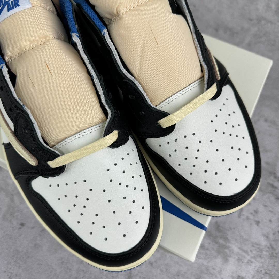 Chanel Jordan 1 Retro Low OG SP Fragment X Travis Scott - Image 5