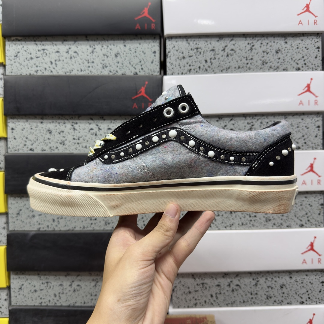 Vans 【GOD BatcOld Skool 36 Satoshi Nakamoto Pearlized Speckled Moving Blanket Grey VN000DC0FNG Black Velvet - Image 8