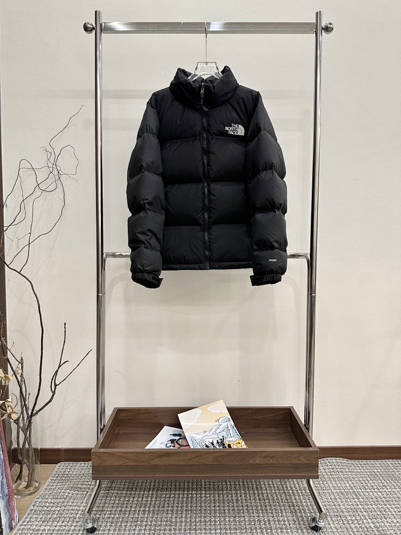Chanel The North Face 1996 Retro Nuptse 700 Fill Packable Jacket - Image 66