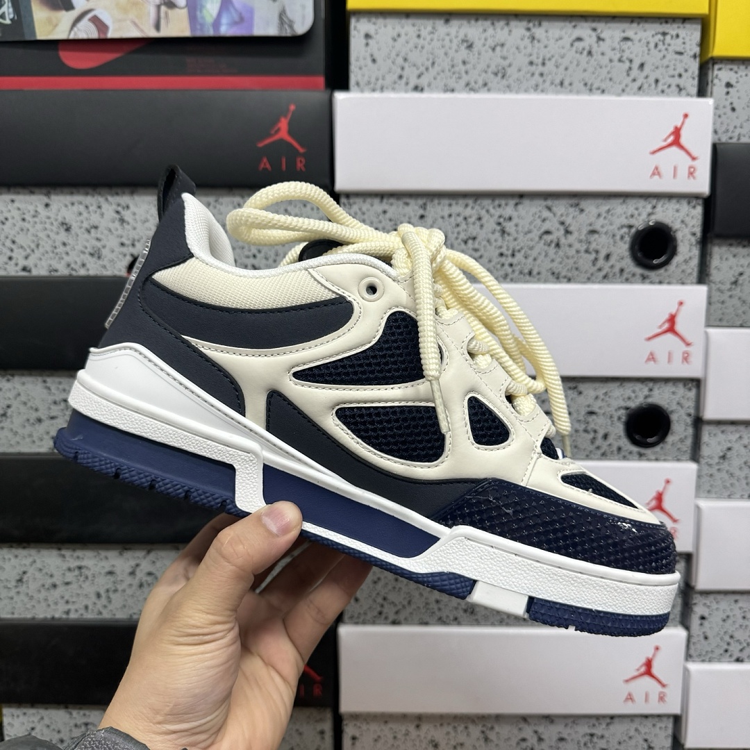 Louis Vuitton Skate Sneaker V3-8 - Image 9