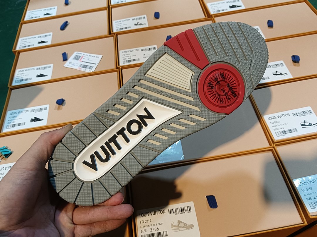 Louis Vuitton LV Trainer - Image 2