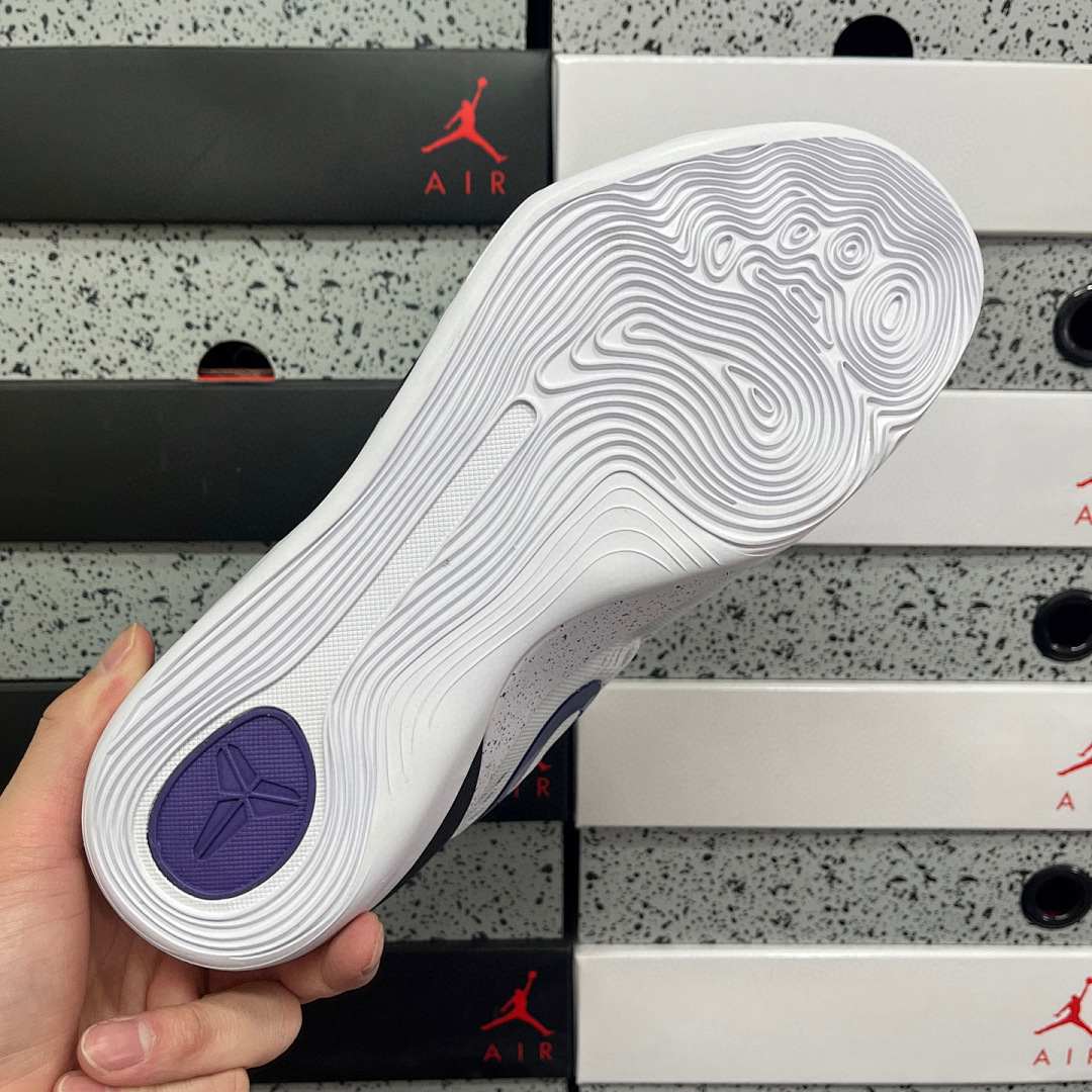 Nike Kobe 9 Elite Low EM Protro White Court Purple ZK9 - Image 4