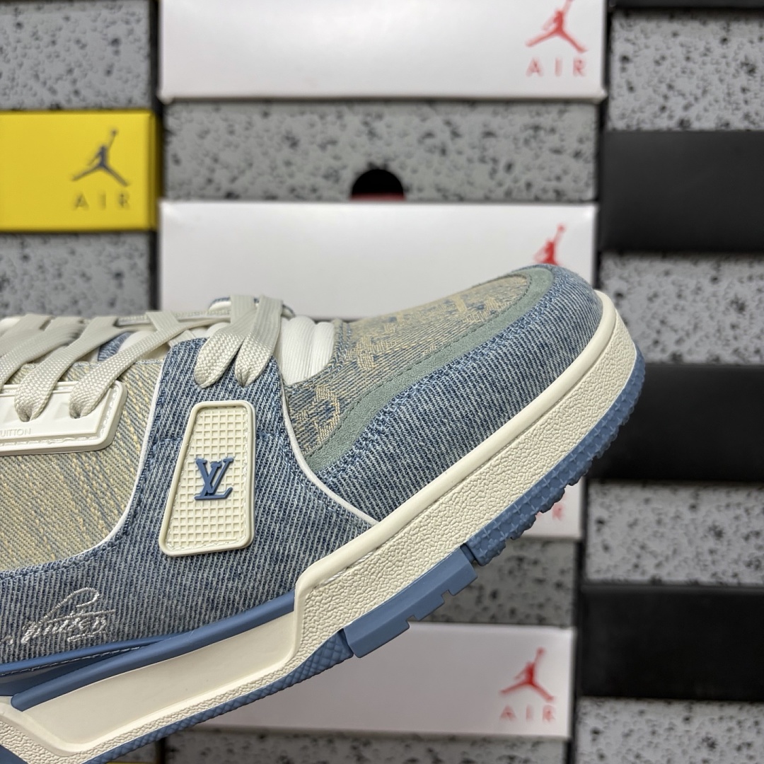 Louis Vuitton Trainer - Image 8