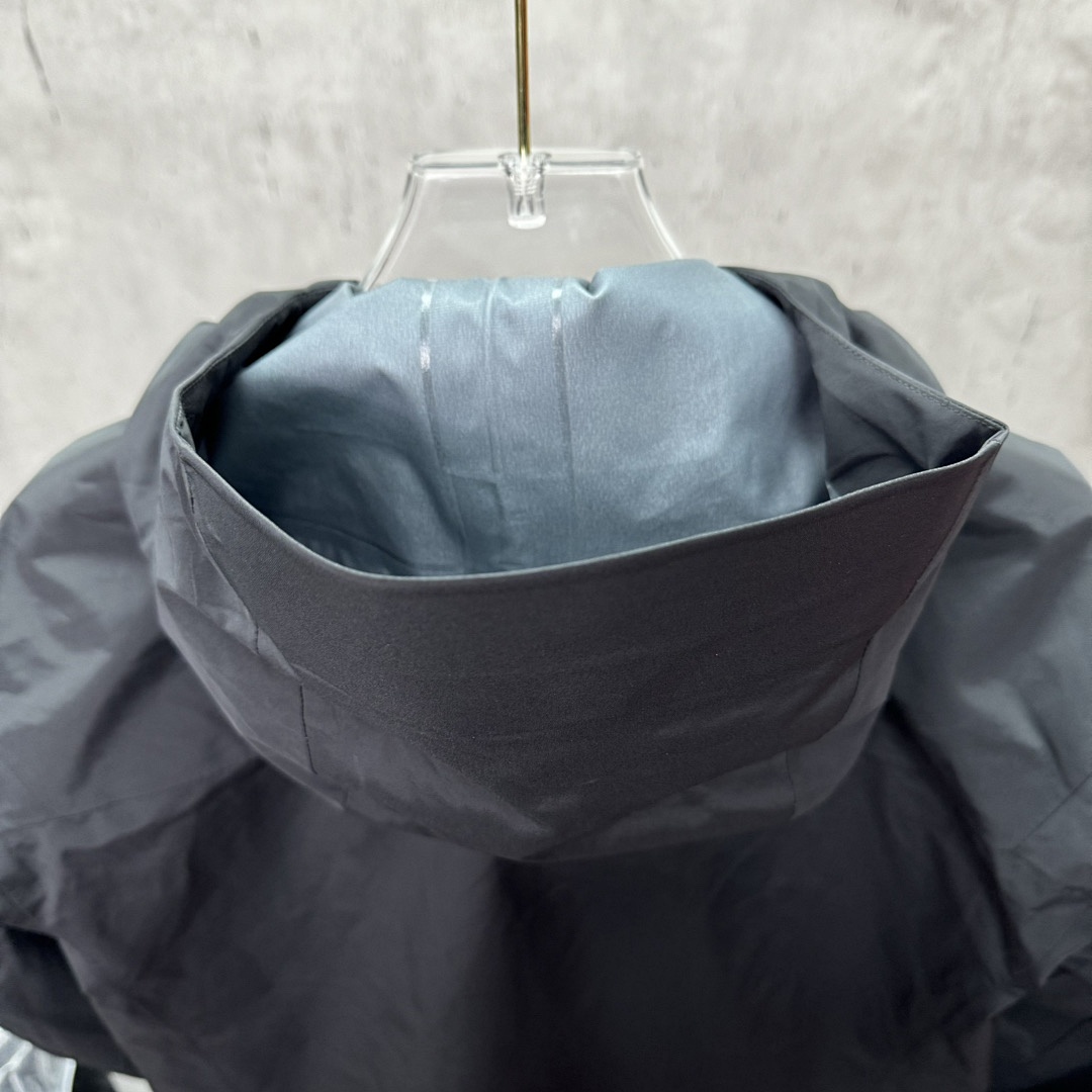 Arc'teryx Alpha Sv Jacket 6 Black Whale Gen - Image 14