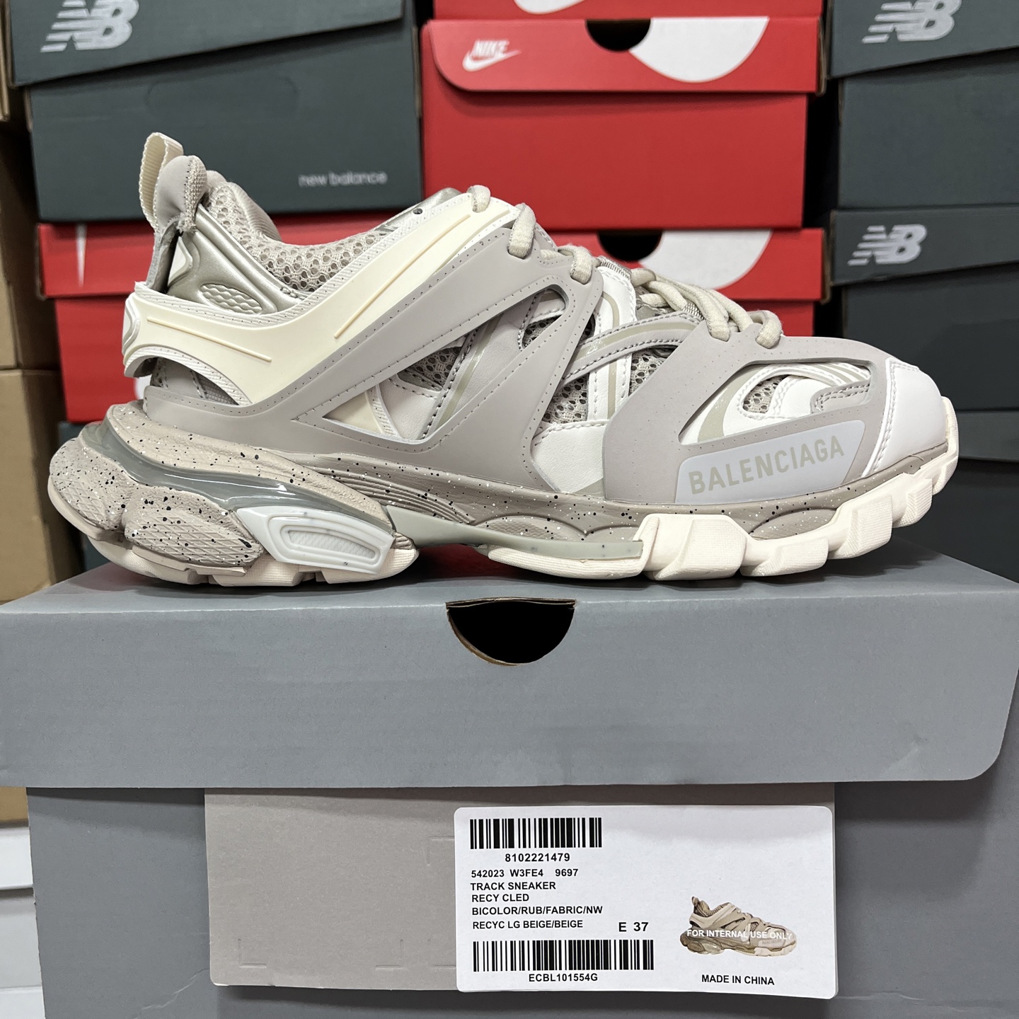 Balenciaga BLCG Track - Image 11