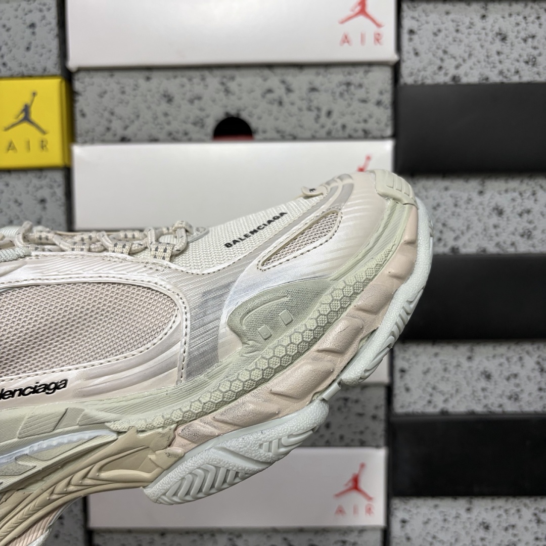 Balenciaga Triple S 2 - Image 2