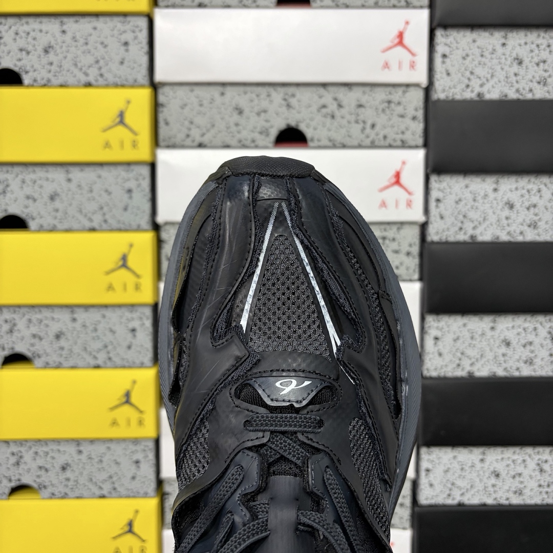 Balenciaga Jet 26 - Image 3