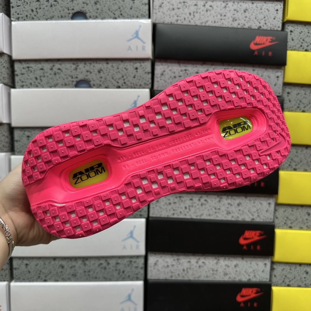 Nike Vomero Premium Hyper (Pink) - Image 10