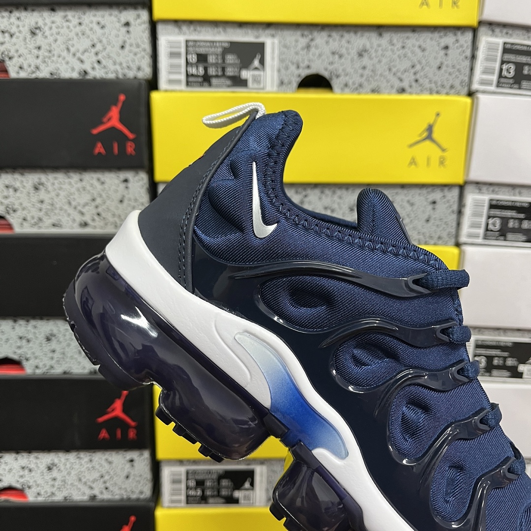 Nike Air VaporMax Plus - Image 8