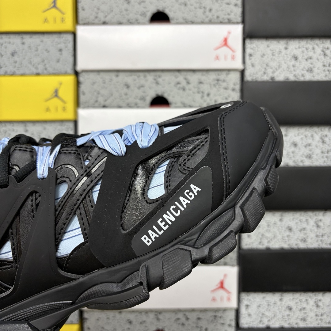 Balenciaga BLCG Track 3.0 - Image 7