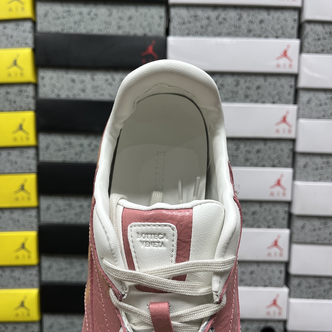 Bottega Veneta Orbit Surf Vapor - Image 2