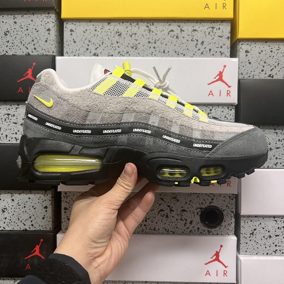 Nike Air Max 95 SP Undefeated Geo NYC Neon UND (Green) - Image 9
