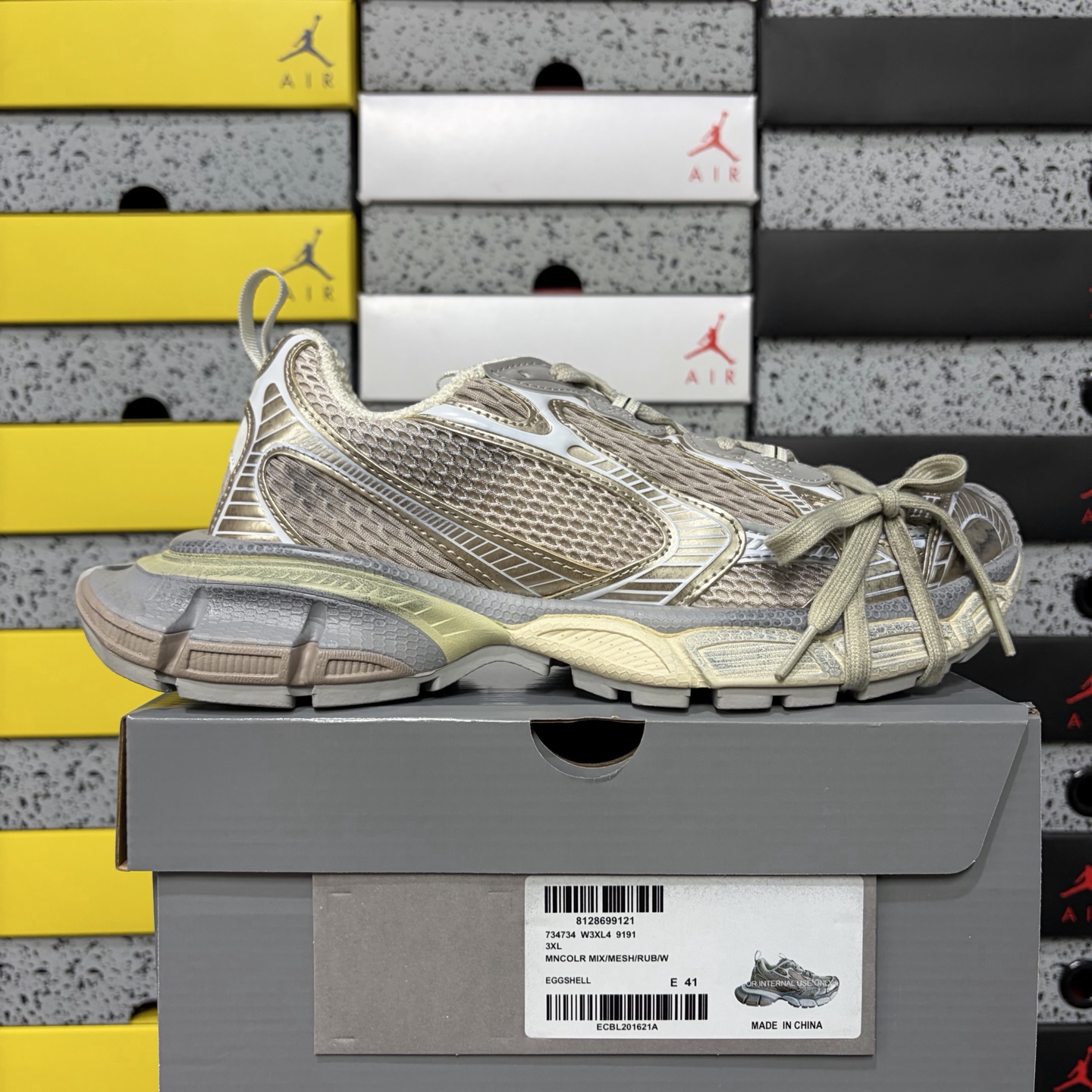 Balenciaga BLCG 3XL - Image 12