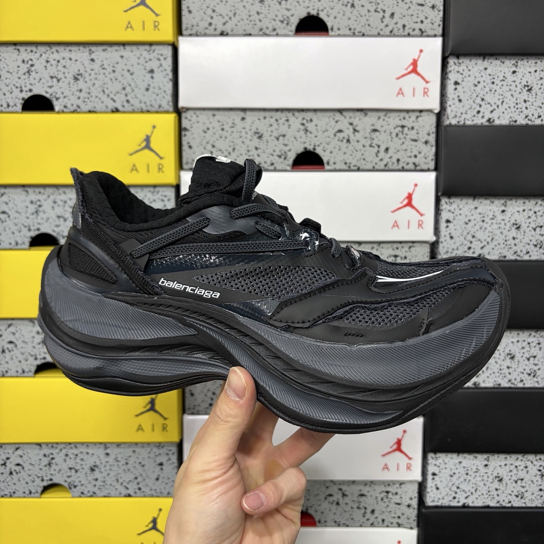 Balenciaga Jet 26 - Image 6
