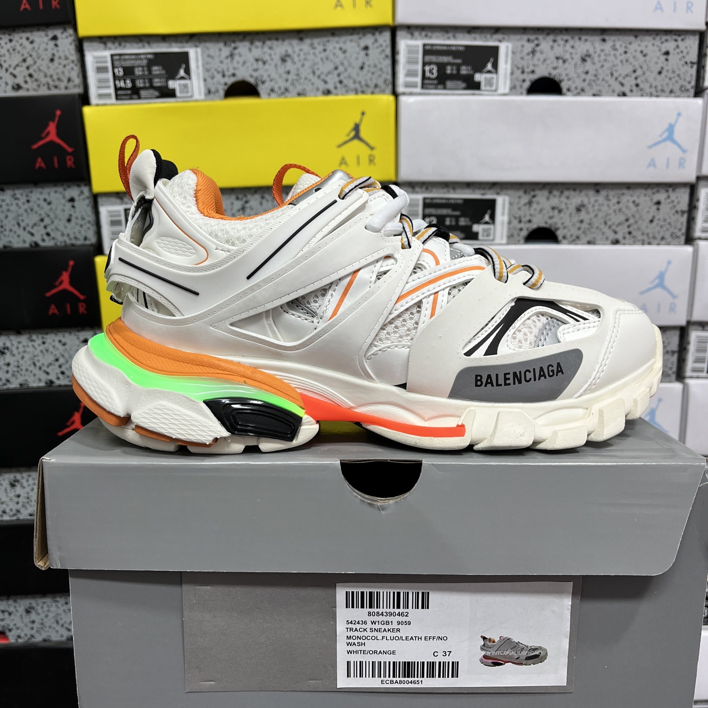 Balenciaga BLCG Track 3.0 Orange LED - Image 11