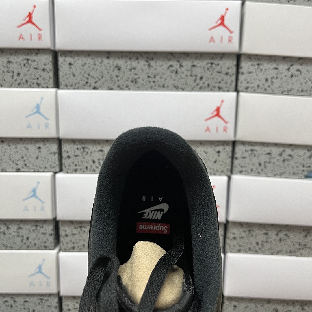 Nike Air Force 1 Low Supreme (Black) - Image 3