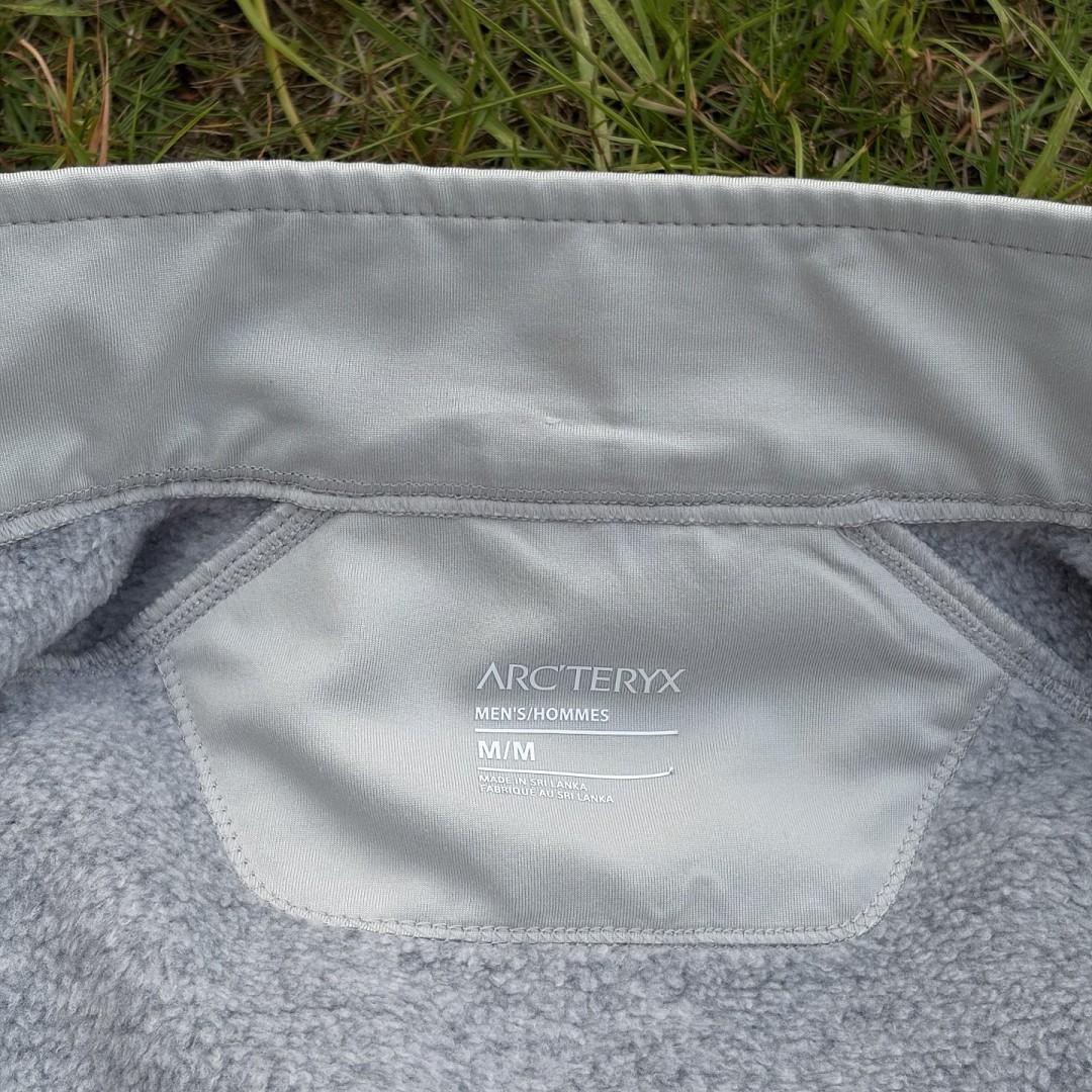 Arc'teryx Covert Cardigan Cloud Heather/Void - Image 22