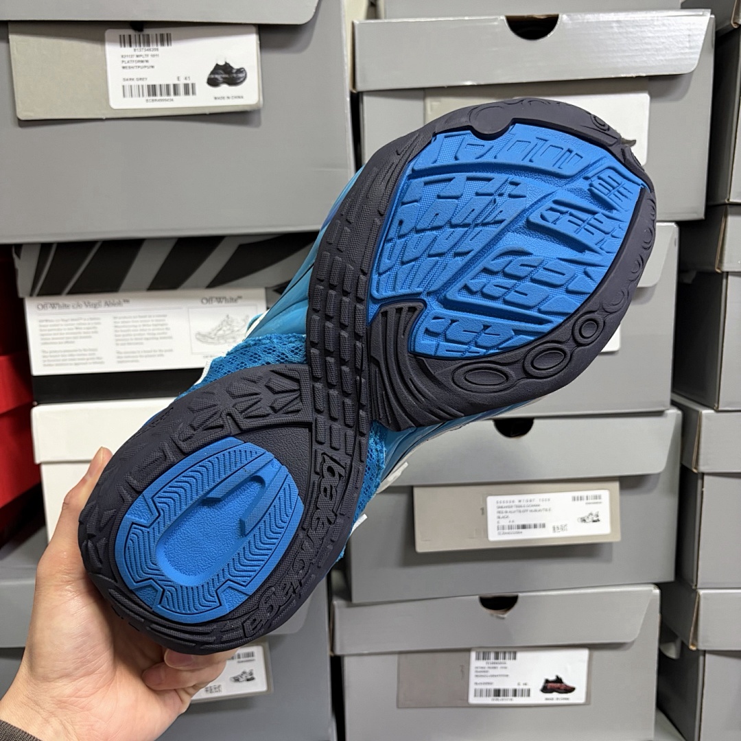 Balenciaga Soleless 23 Gen - Image 2