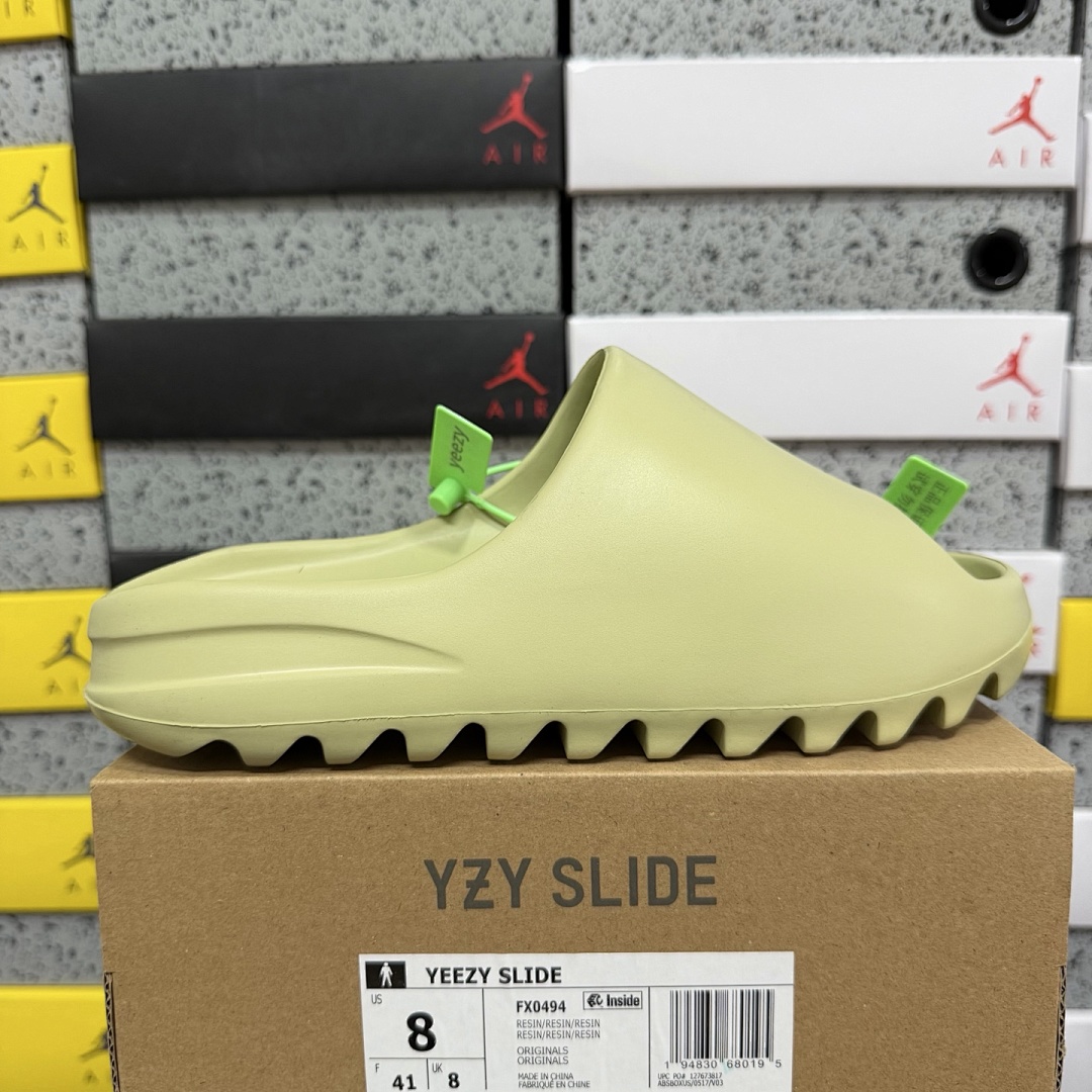 Adidas Slide/Foam Runner - Image 23