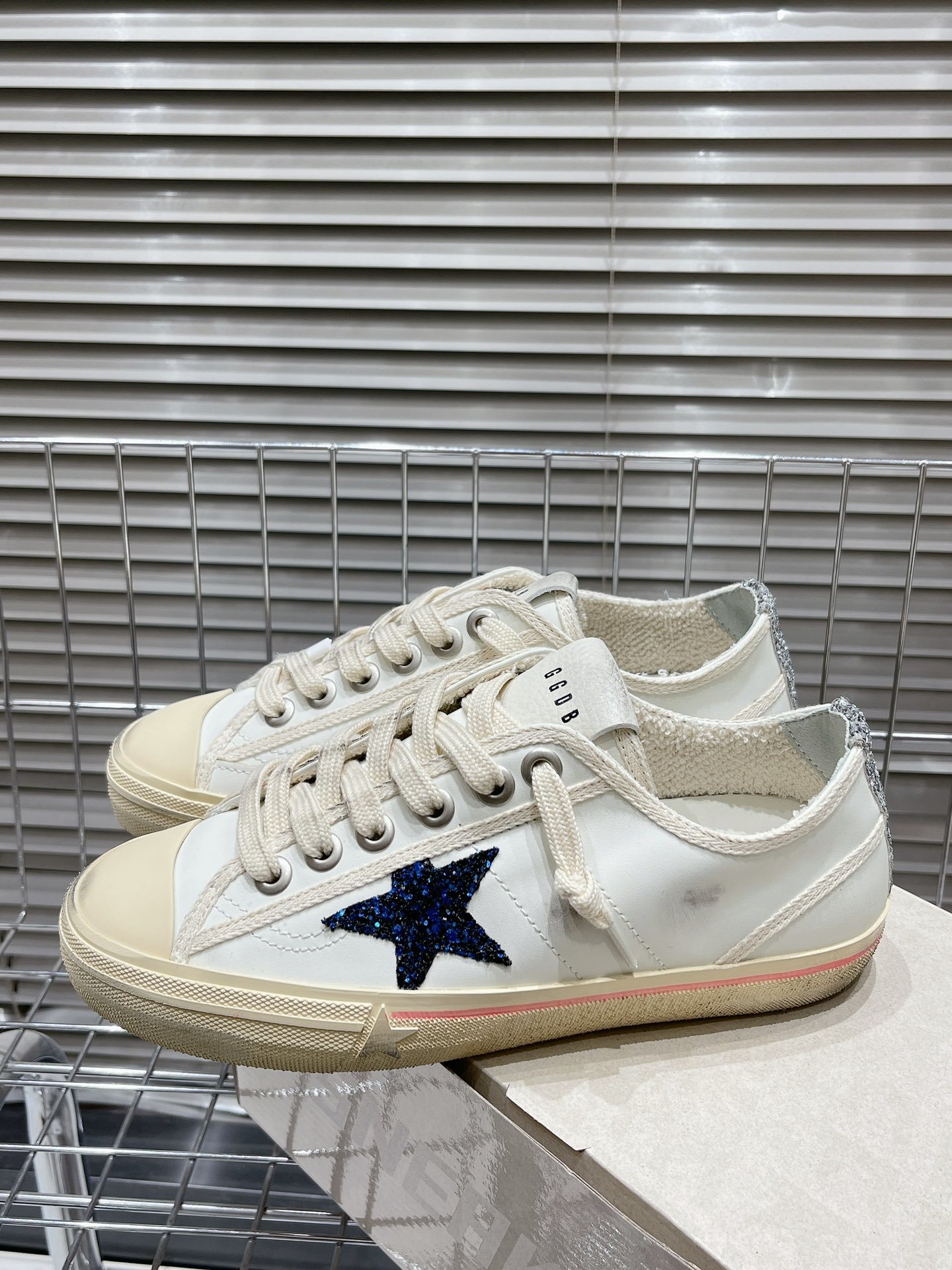 Golden Goose Deluxe Brand 9 - Image 10