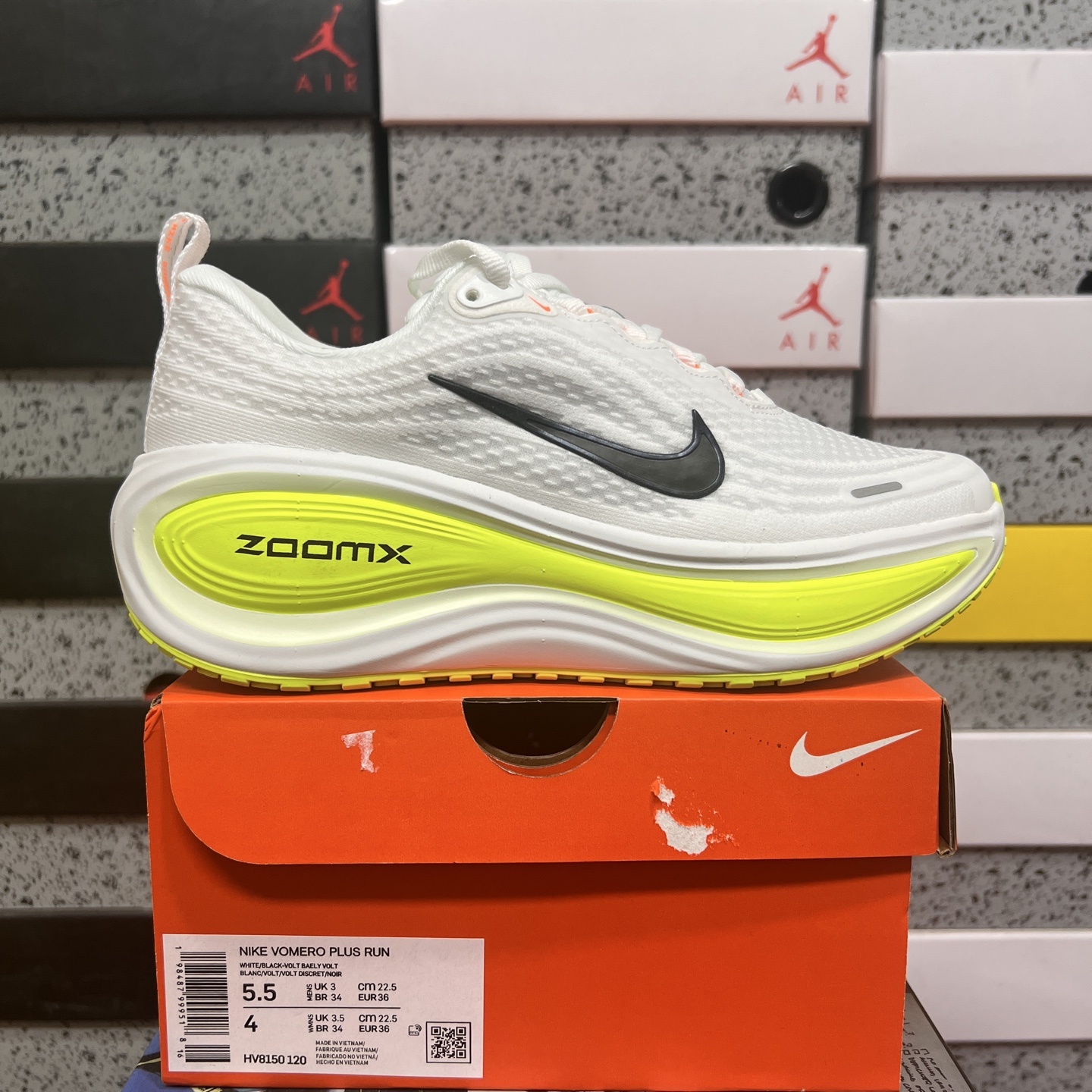 Nike Vomero Plus White Barely Volt (Black) - Image 10