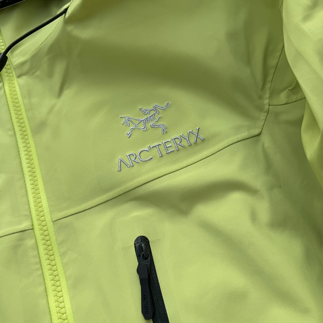 Arc'teryx ¥199 Special Offer Alpha Jacket 6 Fluorescent Gen (Green SV) - Image 16