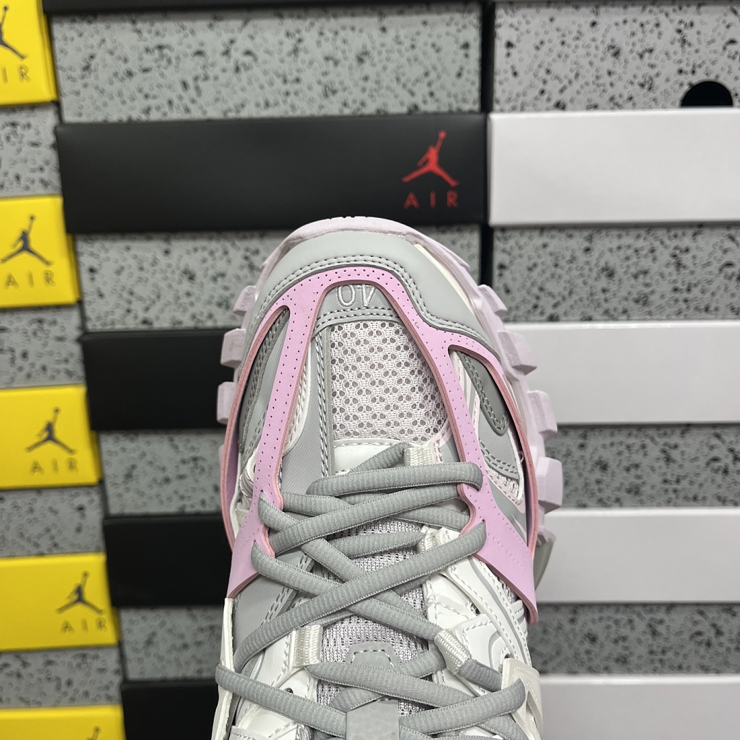 Balenciaga Track - Image 7