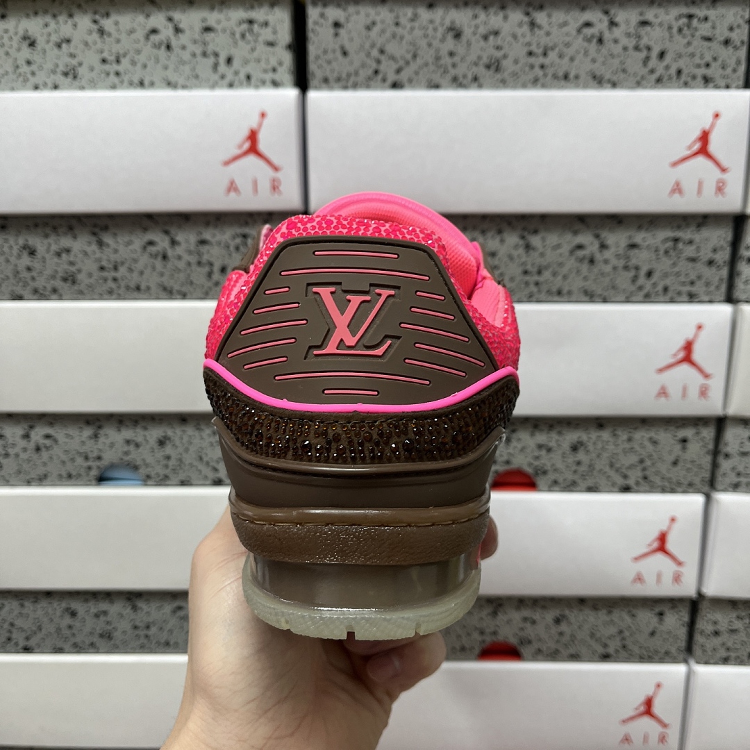 Louis Vuitton Trainer - Image 4