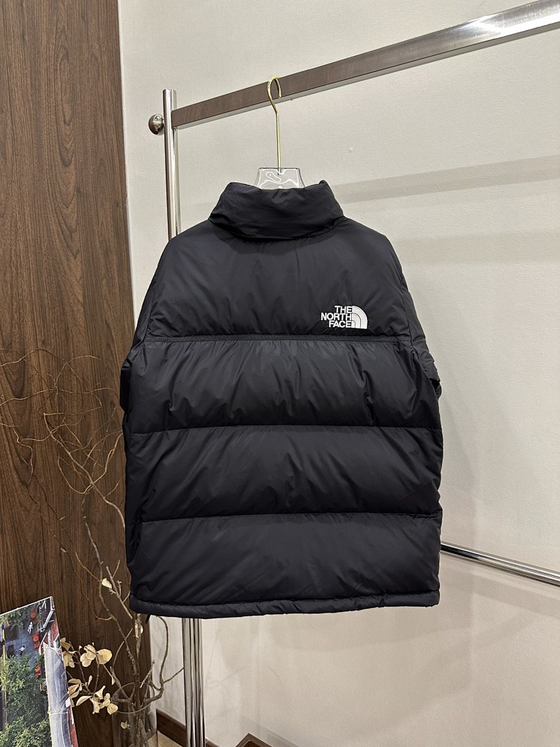 Chanel The North Face 1996 Retro Nuptse 700 Fill Packable Jacket - Image 12
