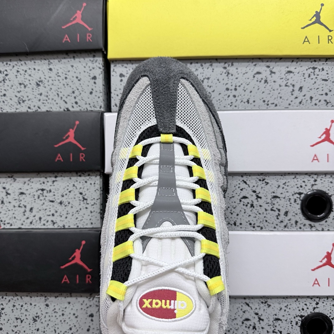 Nike Air Max 95 SP Undefeated Geo Shanghai Opti Yellow IB4523-002 - Image 7