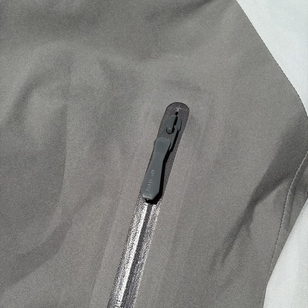Arc'teryx Beta AR - Image 3