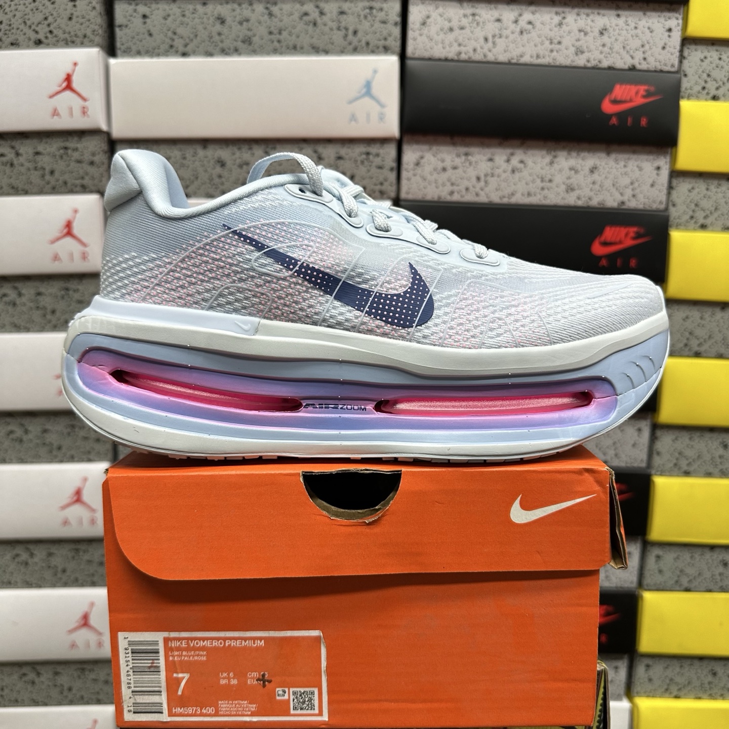 Nike Vomero Premium Blue Tint - Image 11
