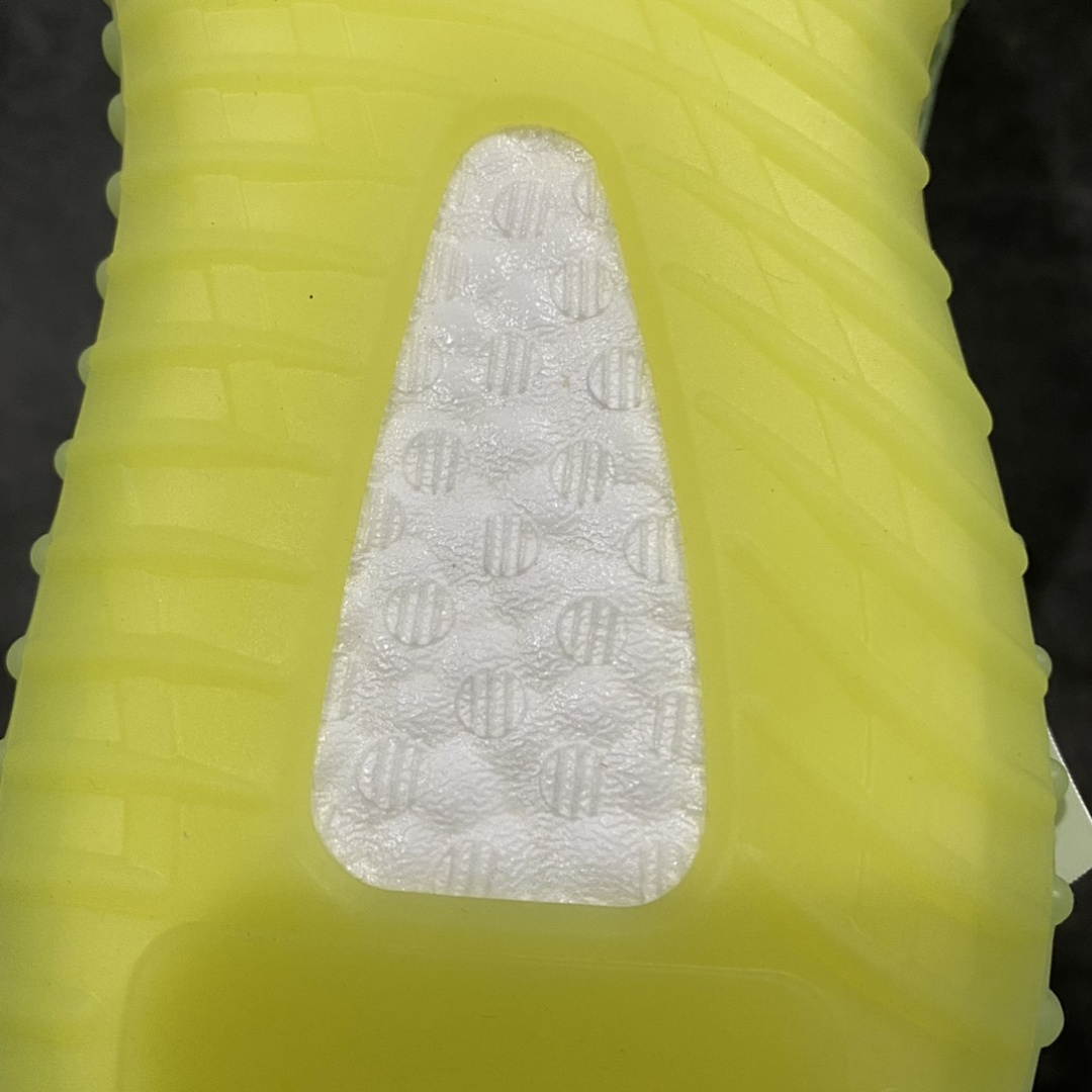 Adidas Yeezy 350 - Image 11