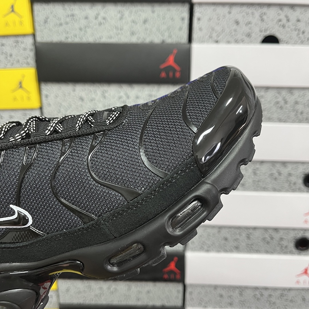 Nike Air Max Plus (Black Blue Red) - Image 9