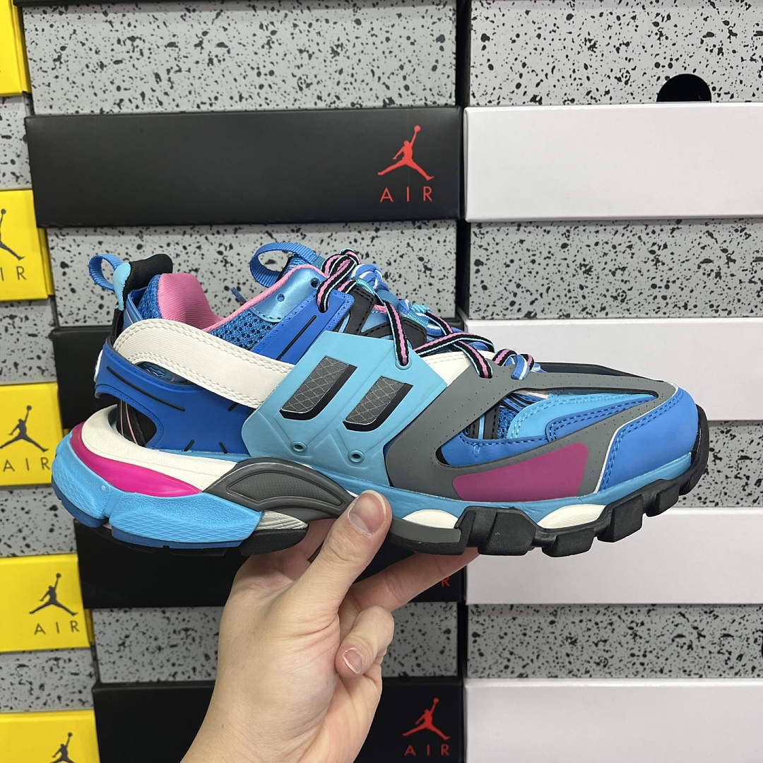 Balenciaga Track - Image 4