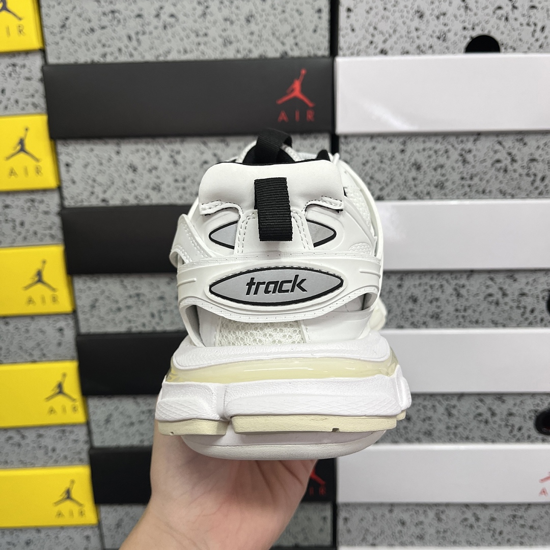 Balenciaga Track - Image 5