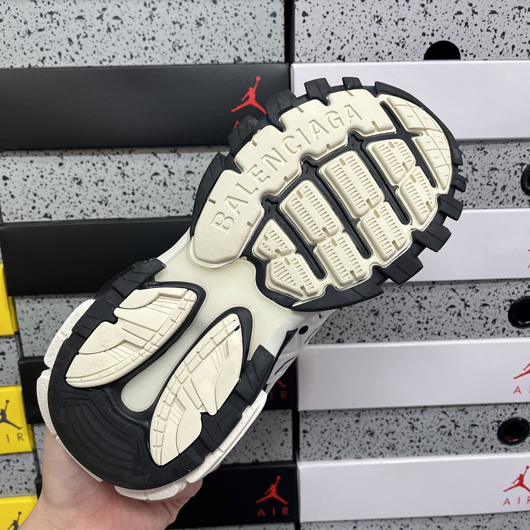 Balenciaga Track - Image 10