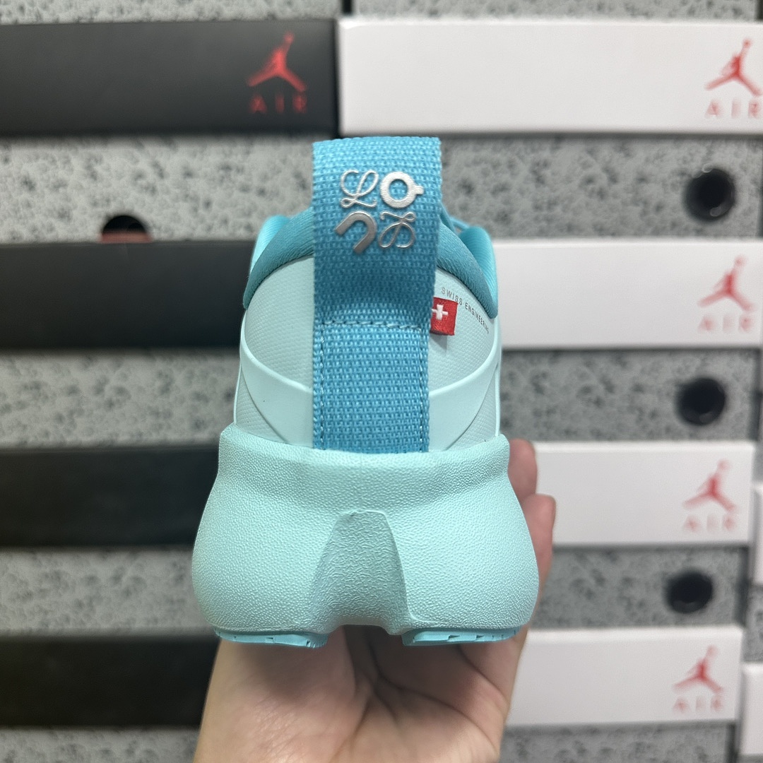 On Running Cloudsolo LOEWE Turquoise - Image 8