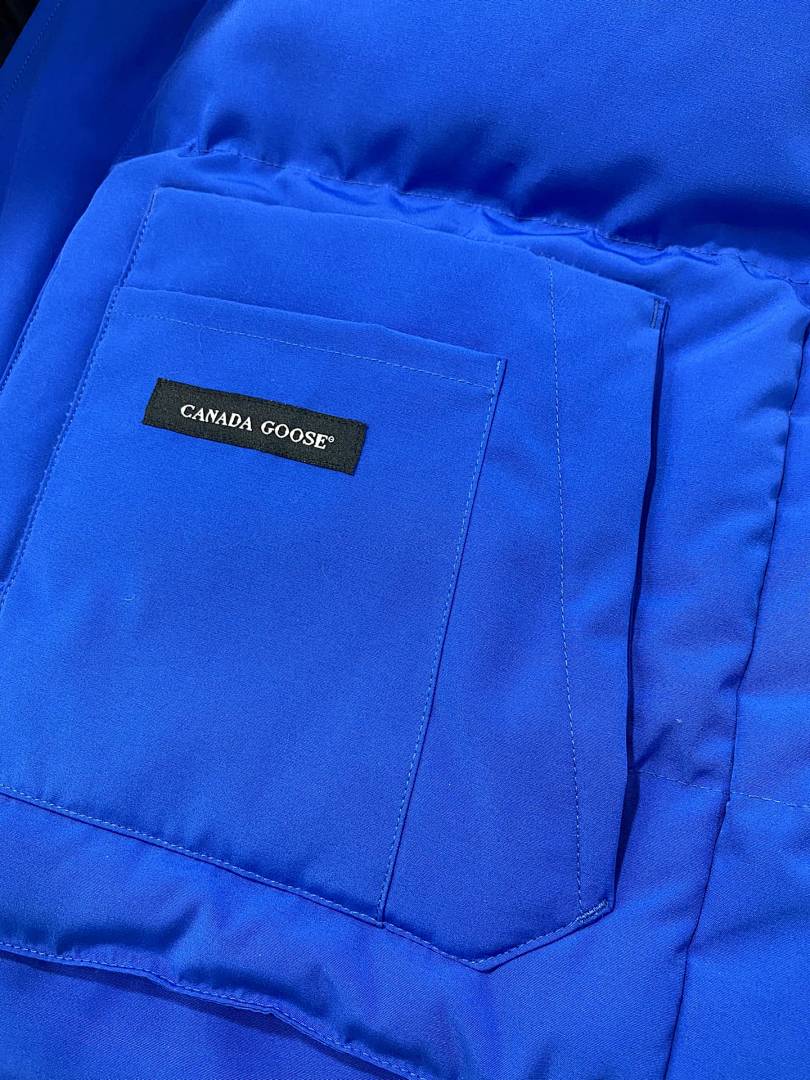 Canada Goose Freestyle Crew Gilet - Image 11
