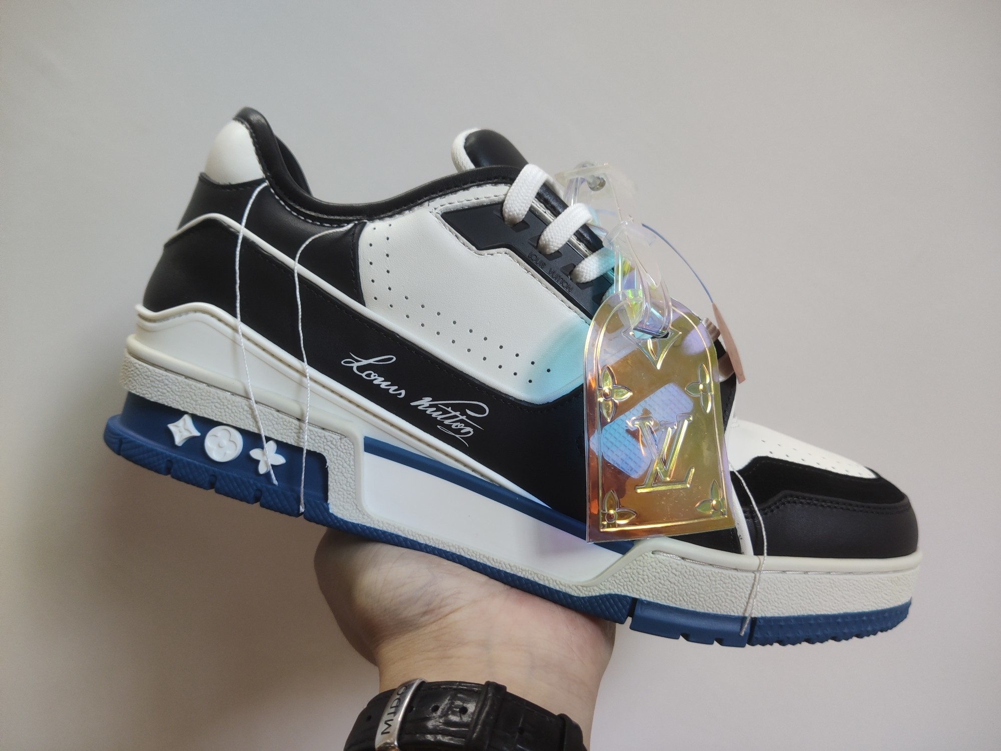Louis Vuitton LV Trainer (White) - Image 10