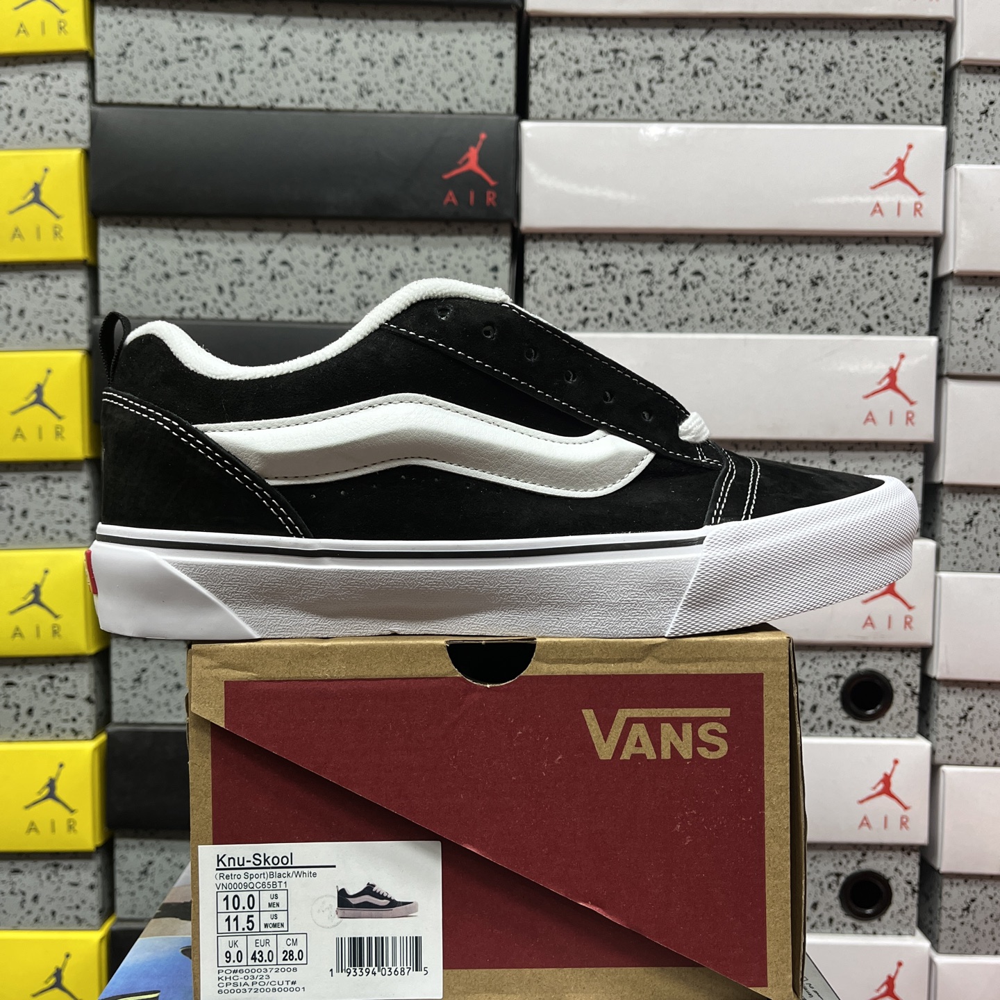 Vans Knu Skool (Black White VN) - Image 11