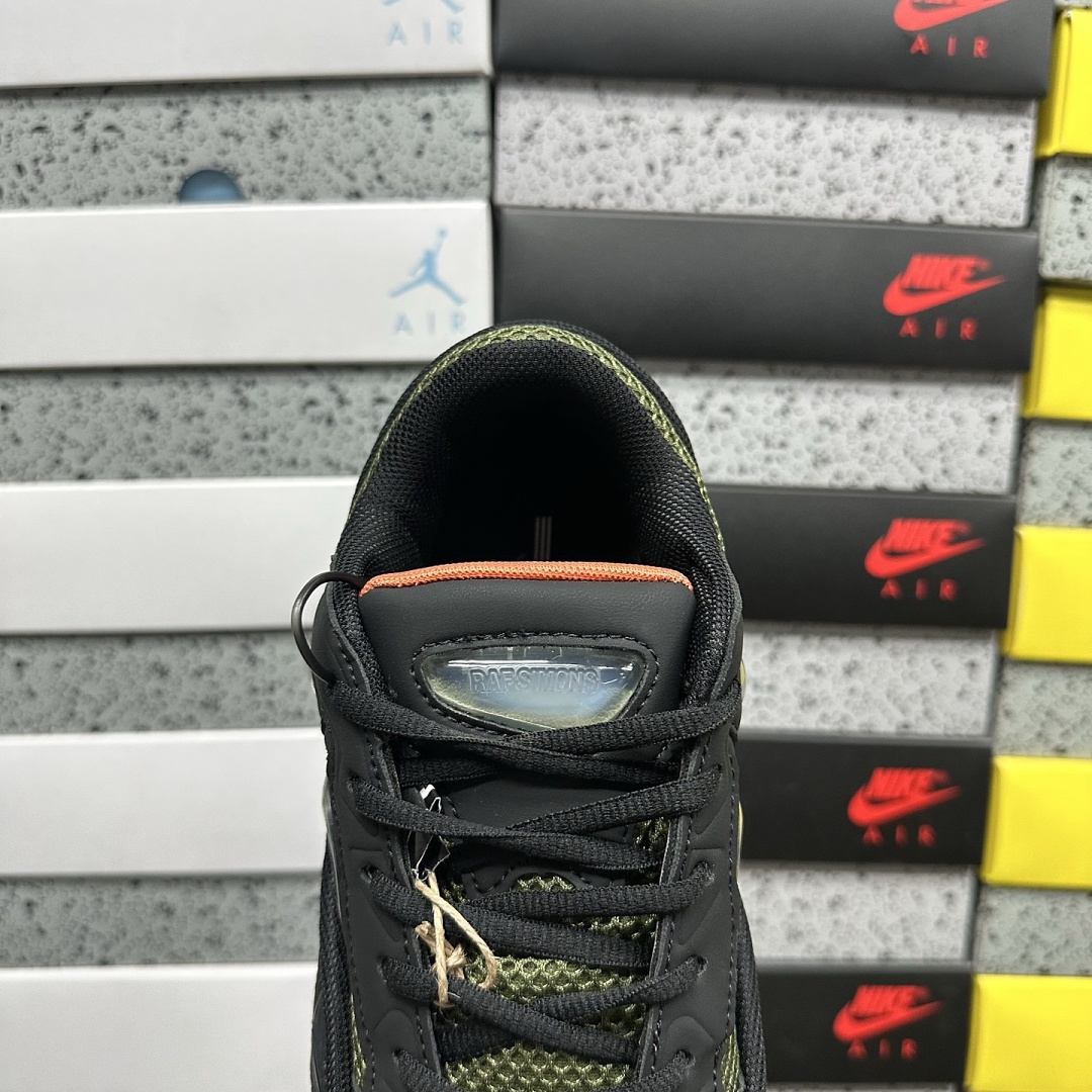 On Running Ozweego - Image 7