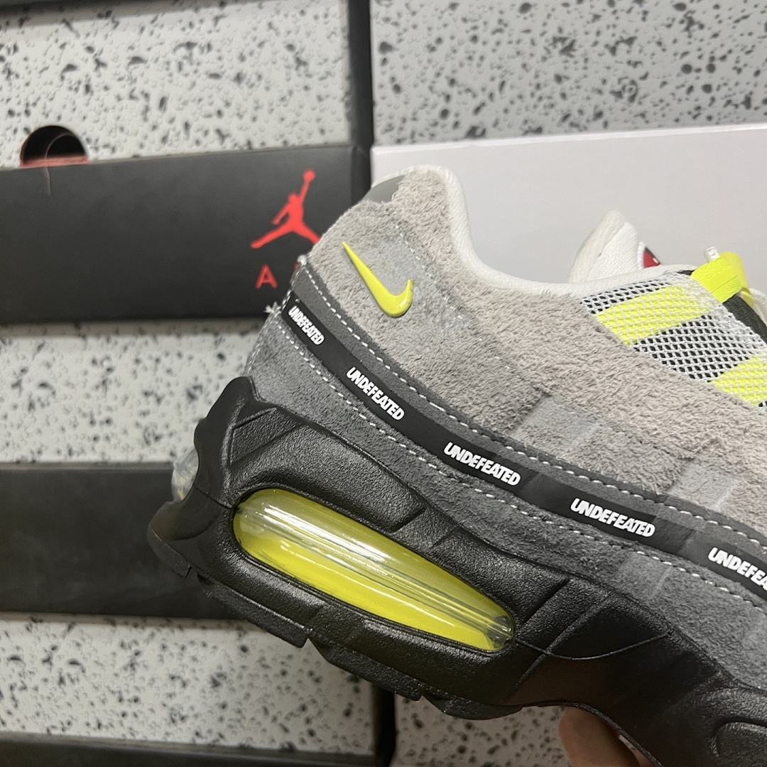 Nike Air Max 95 SP Undefeated Geo NYC Neon UND (Green) - Image 7