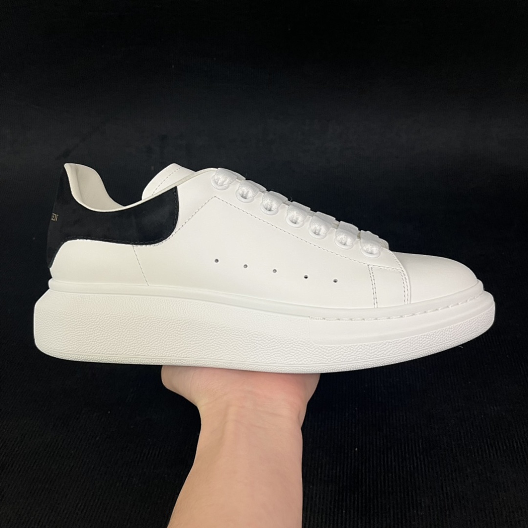 Alexander McQueen Alexander McQueen