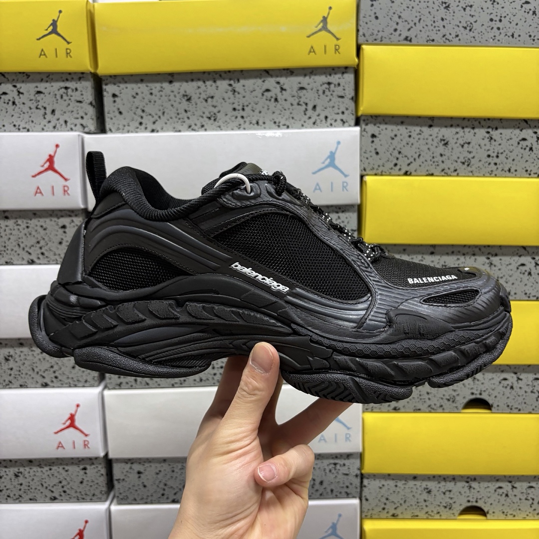 Balenciaga Triple S 2 - Image 8