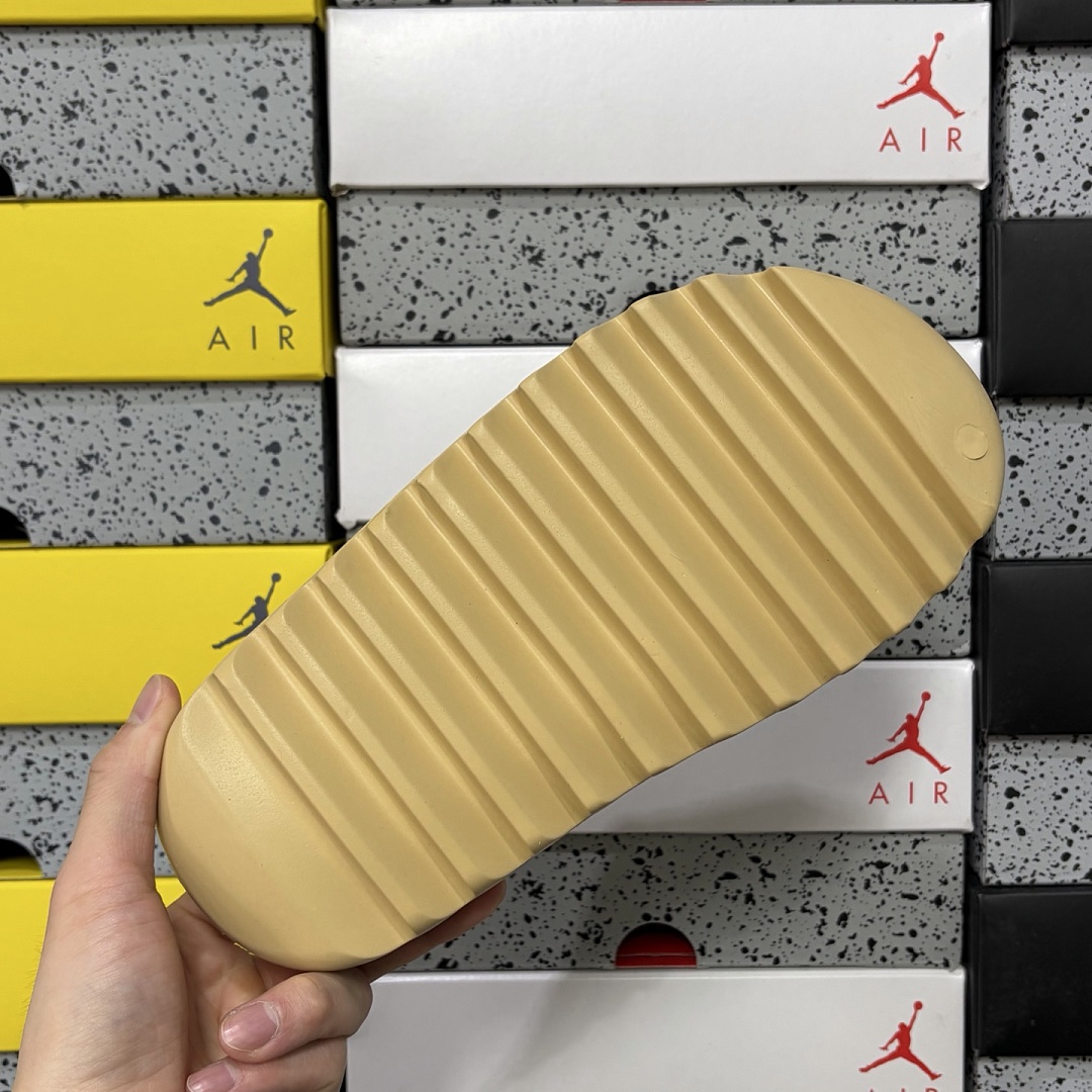 Adidas Yeezy Slide Desert Sand Slides - Image 9