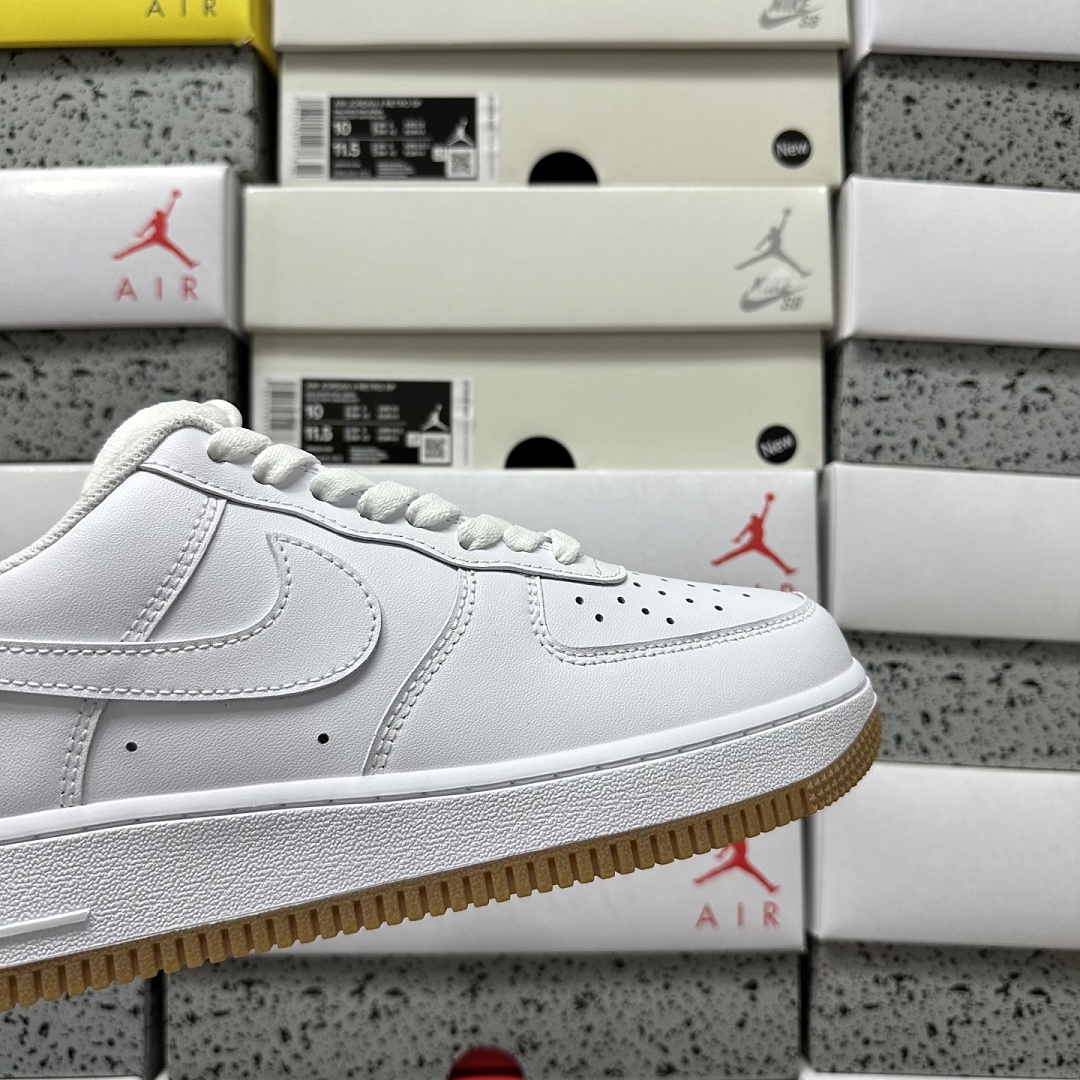 Nike Air Force 1 Low '07 White Gum - Image 5
